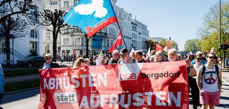 Ostermarsch_in_Hambu_61057753.jpg