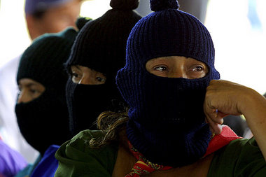 Zapatistinnen auf einem Kongreß im vergangenen Jahr