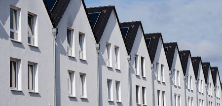 Reihenhaeuser_in_ein_61286468.jpg