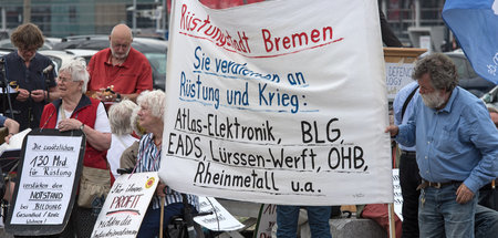 Demo_gegen_Wehrtechn_53599261.jpg