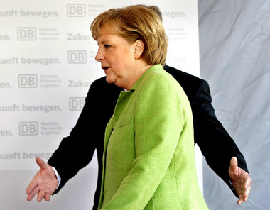 Einigkeit demonstrierten Bundeskanzlerin Angela Merkel und Bahn-...