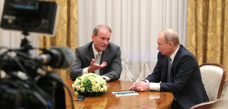 Russlands Präsident Wladimir Putin trifft in St. Petersburg den ...