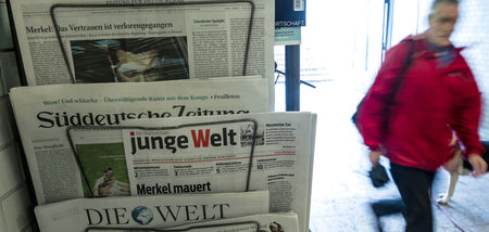 Zeitungen am Kiosk: Nicht alle müssen Auflagenschwund hinnehmen.... Zeitungen am Kiosk: Nicht alle müssen Auflagenschwund hinnehmen....