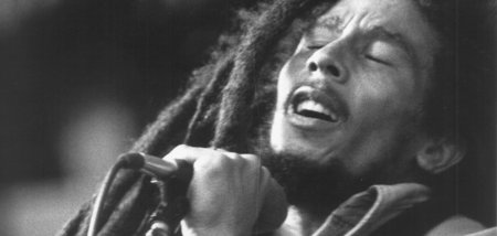 »Why can’t we be what we wanna be? We want to be free.« (»Warum ...