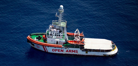Das Rettungsschiff »Open Arms« der Hilfsorganisation »Proactiva 