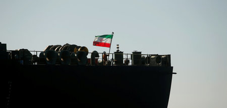 Iranische Flagge gehisst: Der Tanker »Adrian Darya«, als »Grace ...