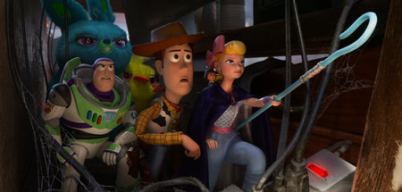 TOY-STORY-4_ONLINE_USE-p504_129a_pub2.pub16.2346.jpg