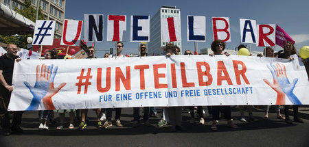 Hauptsache Hashtag: »Unteilbar« ist nur ein Beispiel von vielen,...