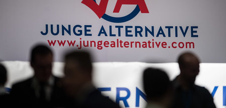 Bremer Führungskräfte der AfD-Jugendorganisation marschieren ber...