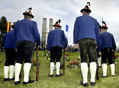 Einmal Tradition, immer Tradition: Offizielle Gedenkfeier für di...