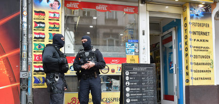 Polizeieinsatz gegen mutmaßlich kriminelle arabische Großfamilie...
