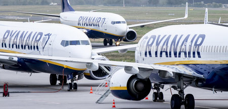 Ryanair_59130039.jpg