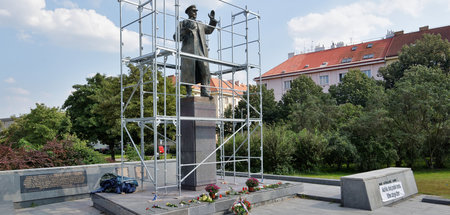 Das Denkmal für den sowjetischen Marschall Iwan Stepanowitsch Ko... Das Denkmal für den sowjetischen Marschall Iwan Stepanowitsch Ko...