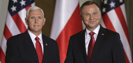 Poland_U.S._Pence_62524277.jpg