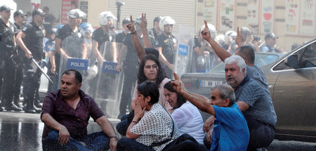 Alltag in Diyarbakir (Foto), Van und Mardin: Proteste gegen die ...