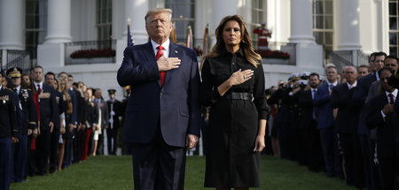 US-Präsident Donald Trump und seine Frau Melania bei der Gedenkz