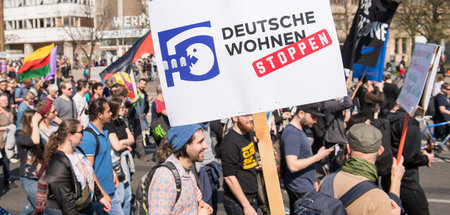 D19D0406Mietenprotest131839.jpg