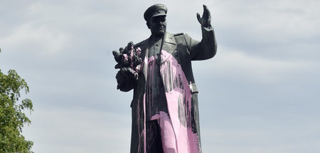 Statue_von_Marschall_57254609.jpg