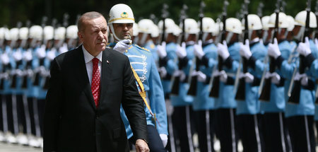 Präsident Recep Tayyip Erdogan lässt bis heute mutmaßliche Anhän