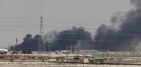 Ölanlage in Saudi-Arabien nach Angriff (14.9.2019)