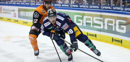 Vor der 0:5-Klatsche in Bremerhaven: 4:1 gegen zahme Grizzlys au...