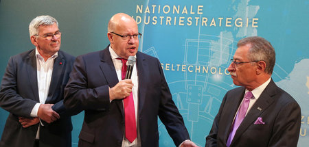 Finde jemanden, der dich so ansieht wie Peter Altmaier (M., CDU)...