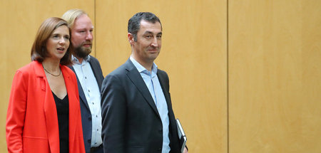 Özdemir gescheitert: Anton Hofreiter (im Hintergrund, links Katr...