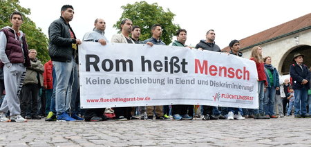 Sinti_und_Roma_prote_39564816.jpg