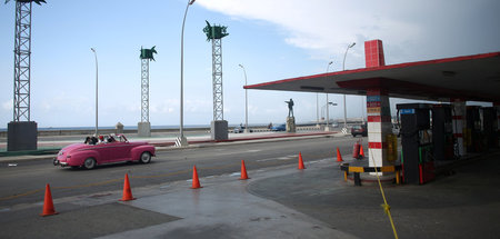 Eine geschlossene Tankstelle in Havana (7.7.2016)