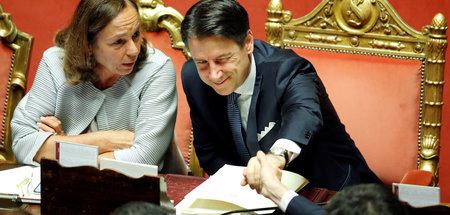 Der italienische Premier Giuseppe Conte (r.) am 10. September im...