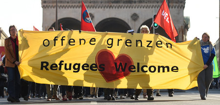 Demonstration des »Bündnisses gegen Krieg und Rassismus« am 3. O...