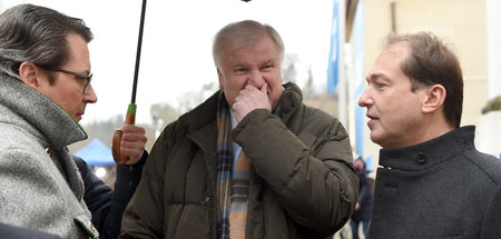 Etwas stinkt hier. Andreas Scheuer (v. l. n. r.), Horst Seehofer...