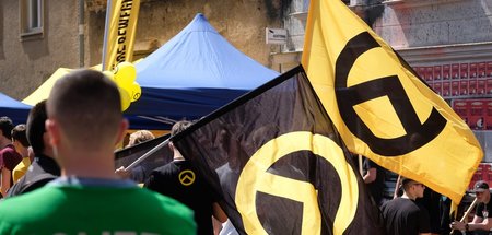 Demonstration_Identi_62059044.jpg