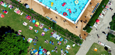Jedes Jahr schließen in der BRD 80 öffentliche Schwimmbäder