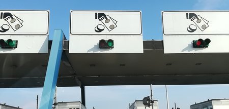 Freie Fahrt für Mautkonsortien, beim Bund Schadensersatz einzukl...