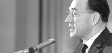 Gewappnet mit Rhetorik: Klaus Gysi Ende 1966