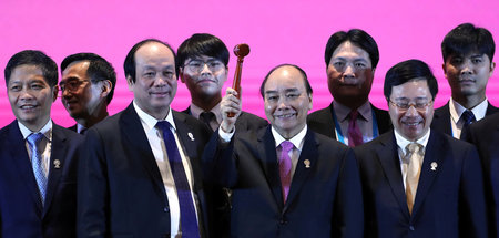 Vietnam übernimmt den Vorsitz der ASEAN-Gruppe. Premierminister ...