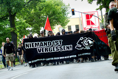 Antifa-Demonstration am 24. Mai in Berlin-Buch in Erinnerung an ... Antifa-Demonstration am 24. Mai in Berlin-Buch in Erinnerung an ...