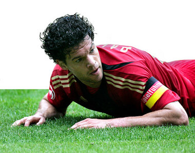 »Ich mache da weiter, wo ich aufgehört habe«, sagt der Spielführ... »Ich mache da weiter, wo ich aufgehört habe«, sagt der Spielführ...