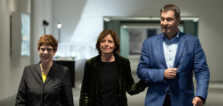 Von wegen »Meilenstein«: Annegret Kramp-Karrenbauer (CDU), Maria...
