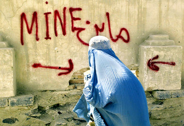 Vorsicht, Mine! Warnhinweis im afghanischen Kandahar