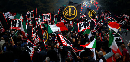 »Forza Nuova«: Hetzen offen faschistisch gegen Minderheiten in I...