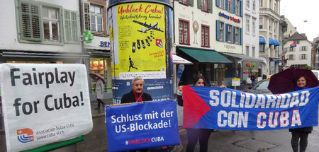 Protest gegen die Kuba-Blockade in der Schweiz