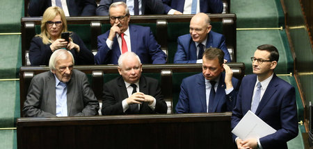 Polens Ministerpräsident Mateusz Morawiecki am Dienstag in Warsc...