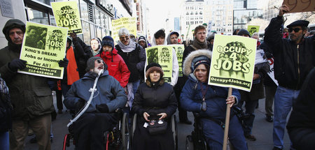 Im Rahmen der »Occupy Wall Street«-Proteste: Behinderte fordern ...