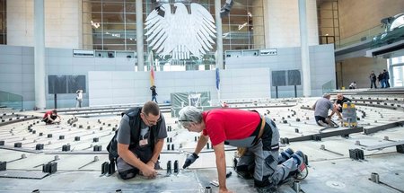 Nach dem Willen der Regierung sollen Handwerker für ihre Rente p...