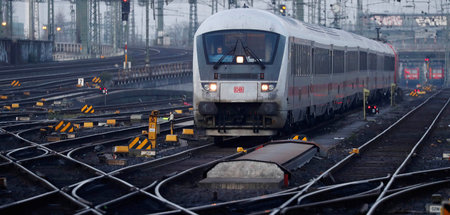 Sieht man vom gnadenlos günstigen Fernbusticket ab, ist die Bahn...