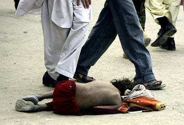 28. Oktober 2007, Kabul: Ein Bettlerkind. An diesem Tag töteten ...