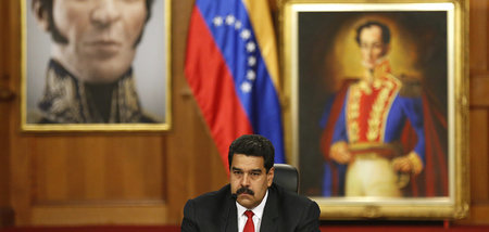 Venezuelas Präsident Maduro reicht Religiösen die Hand (Caracas,...