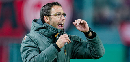 Könnte an Trainer Boris Schommers liegen: vier Siege in vier Spi... Könnte an Trainer Boris Schommers liegen: vier Siege in vier Spi...